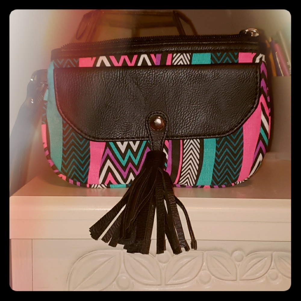 Multicolored Wristlet